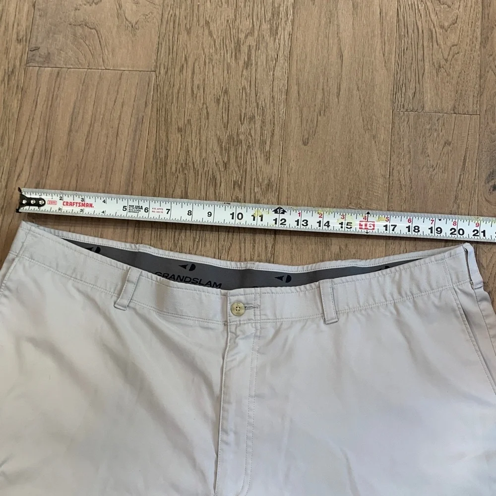 Grand Slam Men's Light White Flat-Front Golf Shorts Size 42x10